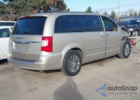 2014 Chrysler Town & Country Touring-L from USA, damaged, VIN 2C4RC1CG3ER147892